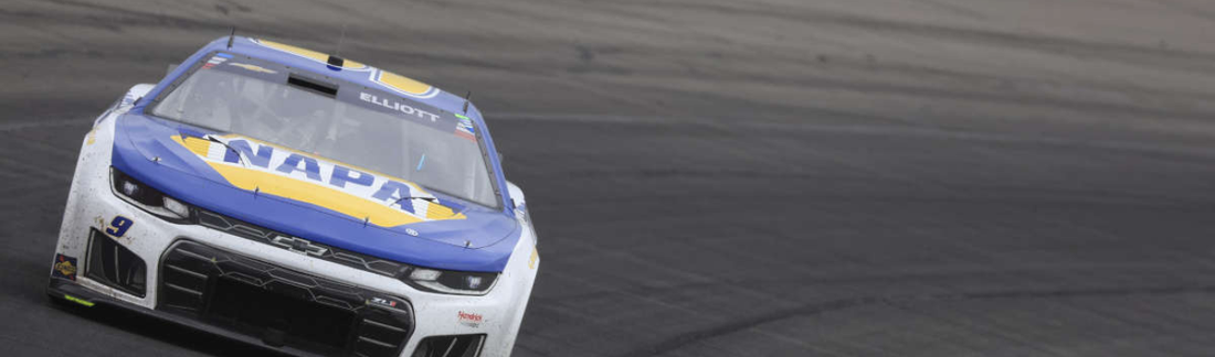 Chase Elliott durante la NASCAR Cup Series 2026 en Pocono Raceway con el Chevrolet No. 9 NAPA Auto Parts